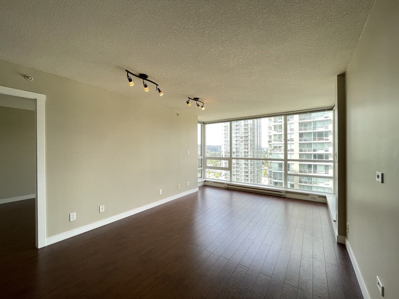 2978 Glen Drive #260* - Photo 4 of 22