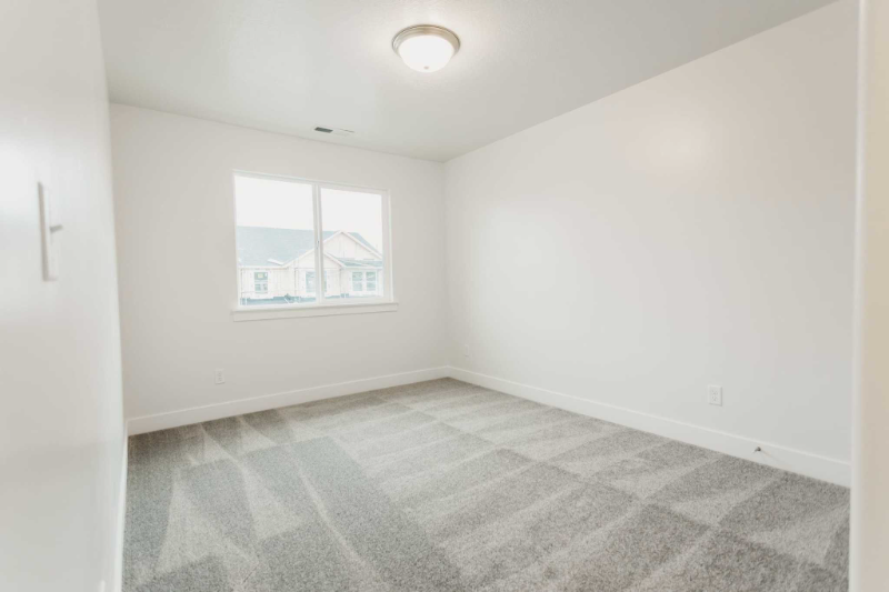 796 W Wild Yarrow Dr - Photo 2 of 3