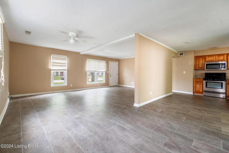 8216 Afterglow Dr - Photo 2 of 15