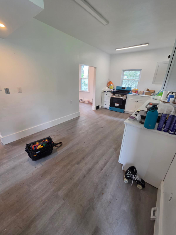 144 Woodland Dr - Photo 6 of 8