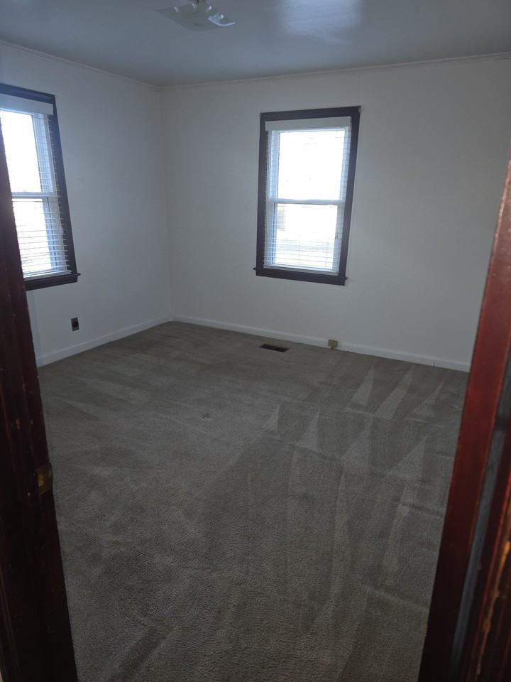 3422 Shenandoah Dr #1 - Photo 5 of 14