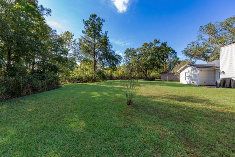 3989 Hunters Lake Cir E - Photo 6 of 20