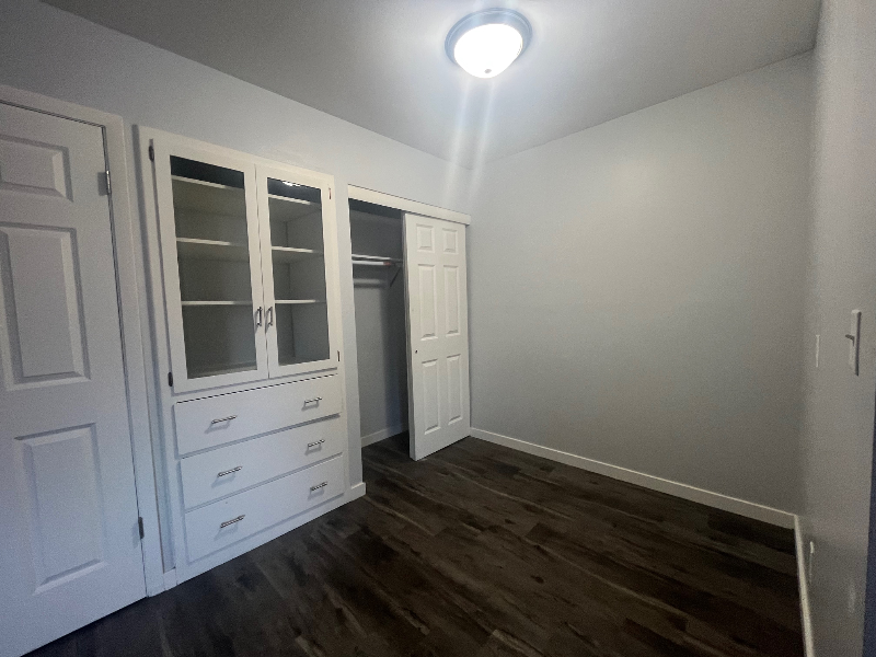 2545 N Cramer St #104 - Photo 6 of 8