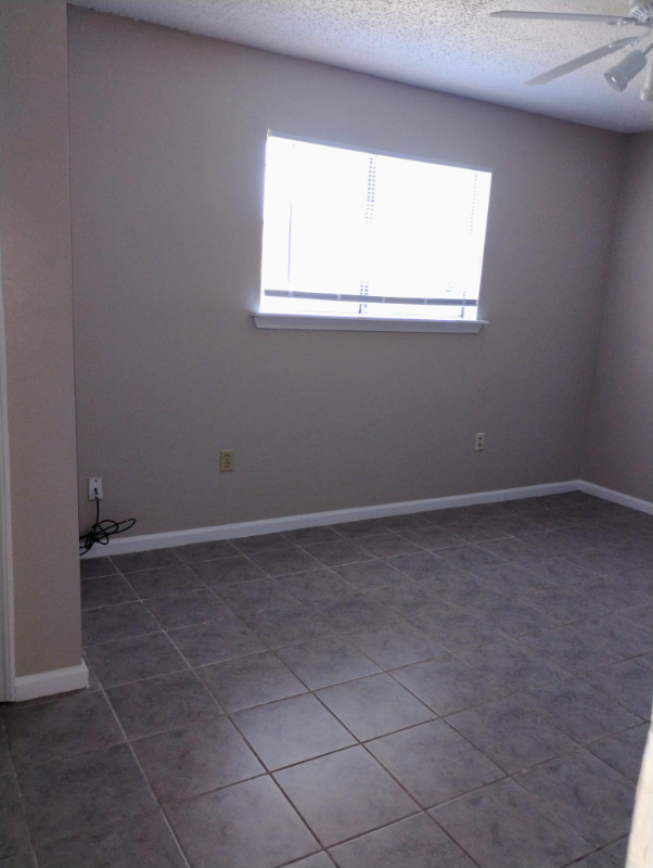 1644 Lake Calais Ct #G - Photo 3 of 7