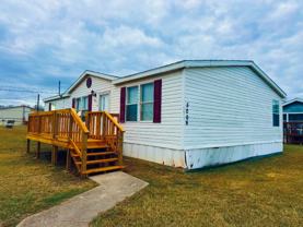 6000 Clear Creek Rd - Photo 1 of 1