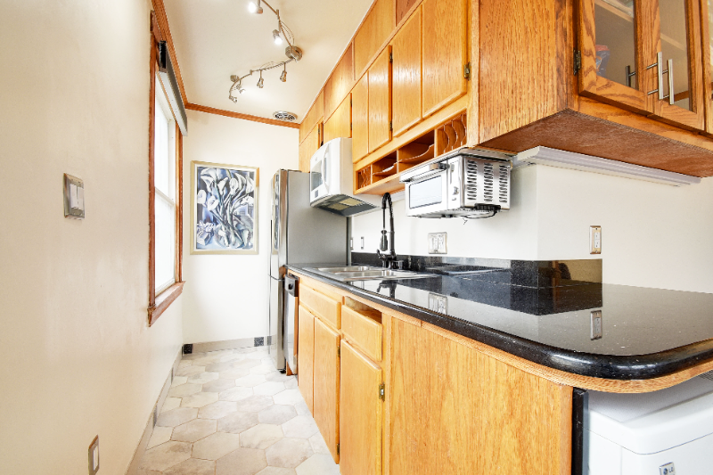 2102 Grand Ave #2 - Photo 3 of 7