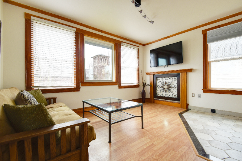 2102 Grand Ave #2 - Photo 4 of 7