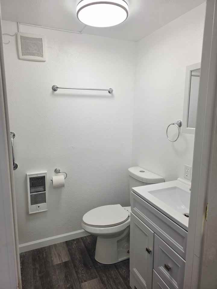 603 W Chewelah Ave #1 - Photo 6 of 6