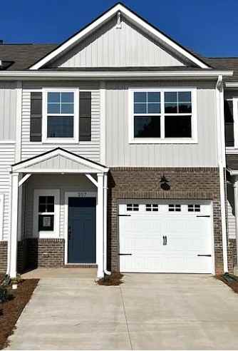 207 Taylor Woods Ct #1 - Photo 2 of 3