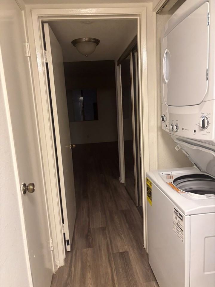 104 - 1219 N Columbus - Photo 6 of 15