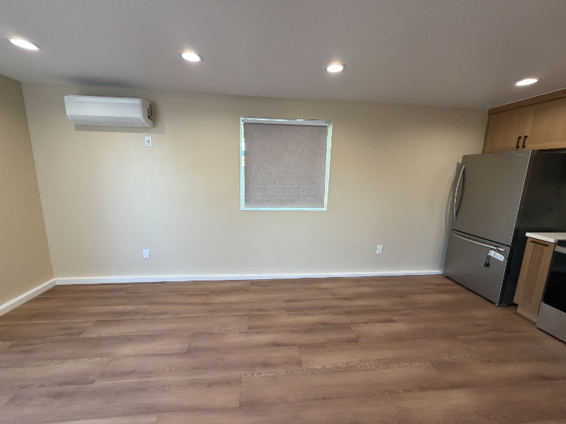 7739 1/2 Jayseel St - Photo 5 of 19