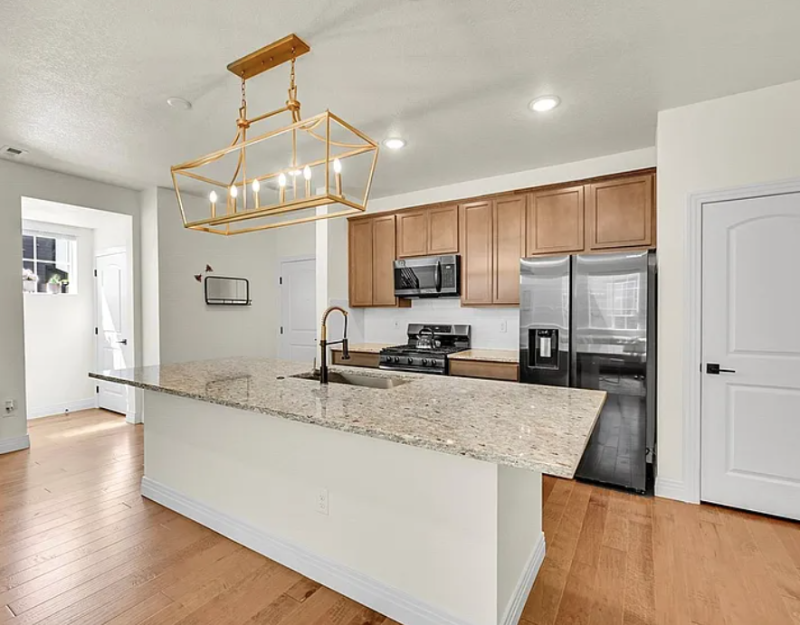 16818 E 119th Ave #A - Photo 3 of 9