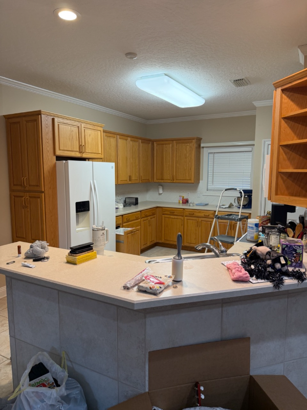 808 Lark St - Photo 3 of 13