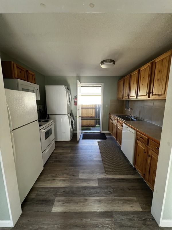 122 N National Ave - Photo 4 of 11