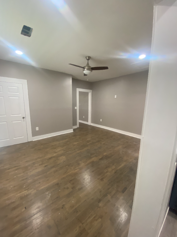 443 5th Pl W #443 - Photo 3 of 4