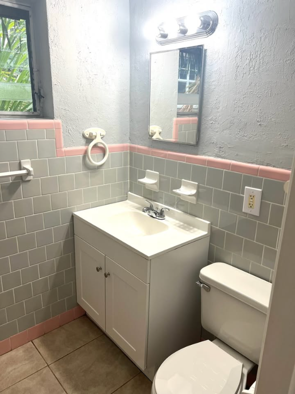 23 Ne 23rd Ave #23-9 - Photo 6 of 12