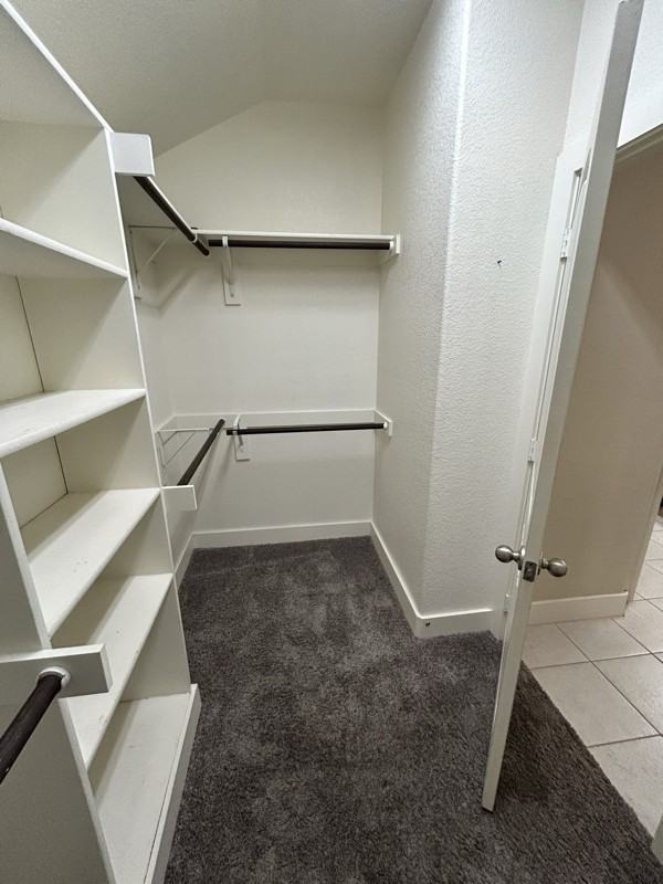 1013 Larch Ln - Photo 7 of 8