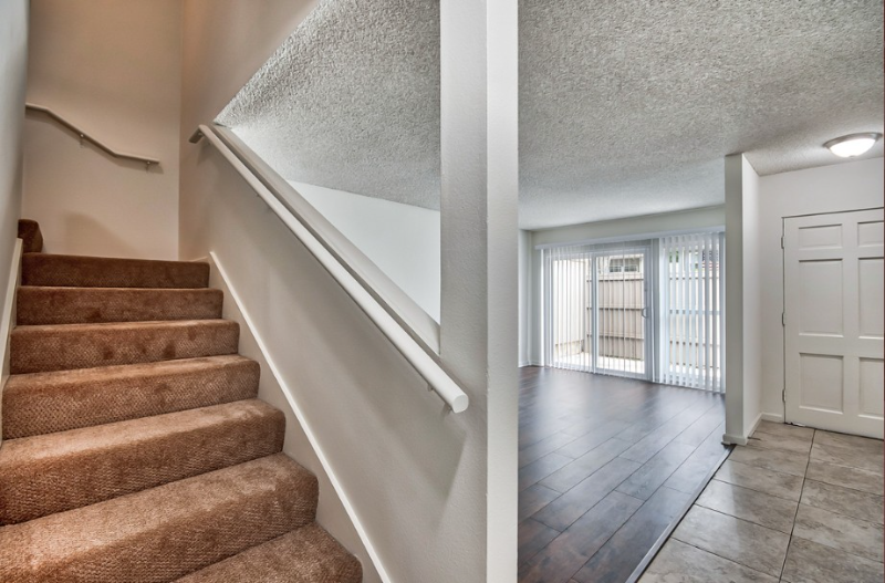 837 Amigos Way - Photo 6 of 15