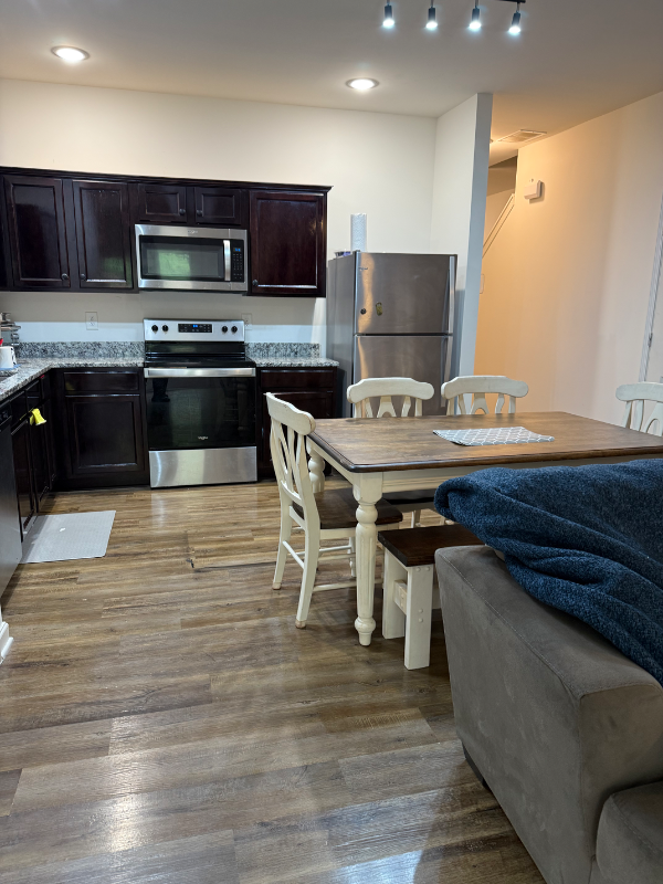 11912 Fuller St - Photo 6 of 14