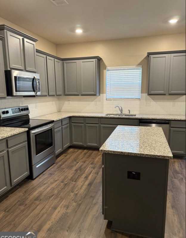 7000 Waterwheel Way - Photo 2 of 11