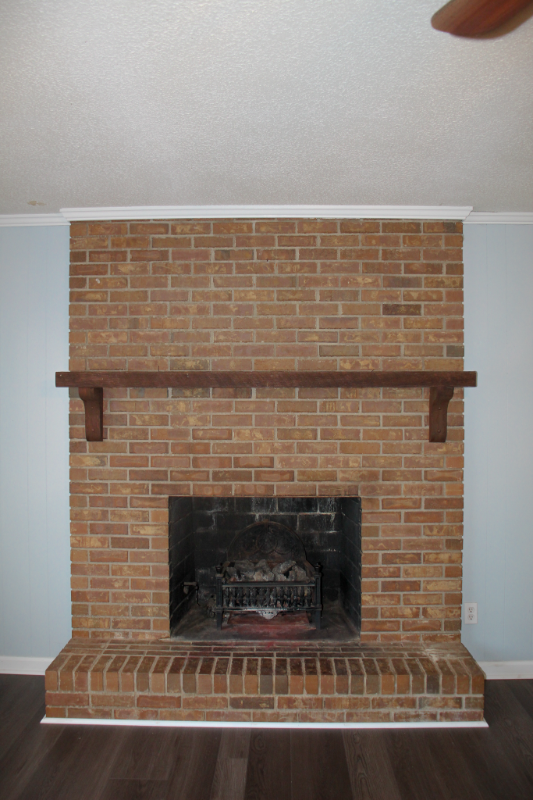 100 Eisenhower St - Photo 5 of 20