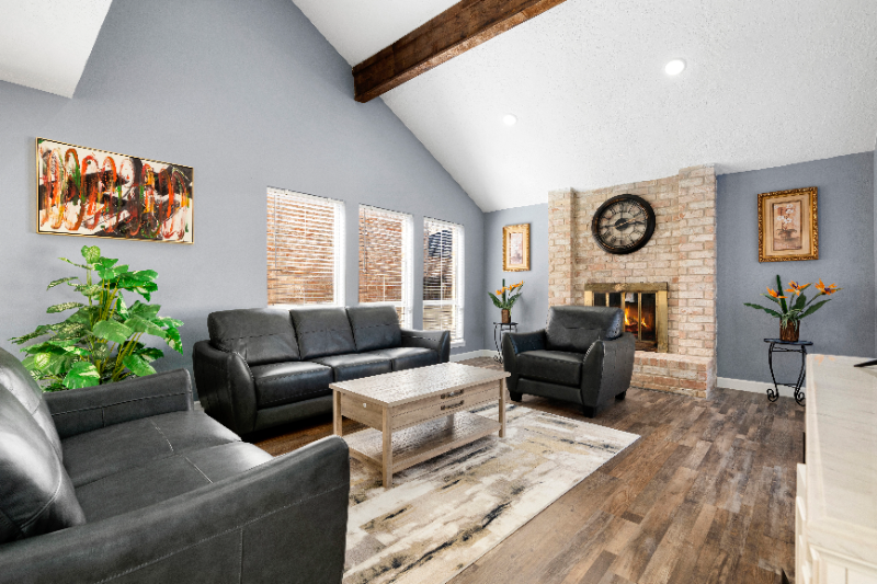 12805 Westpark Dr - Photo 3 of 20