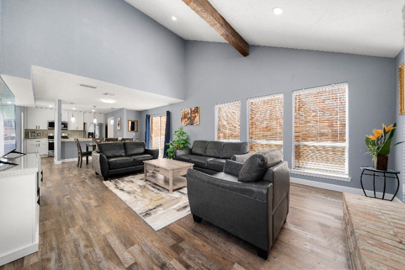 12805 Westpark Dr - Photo 6 of 20