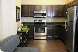 featured image of 411 Brady St #105