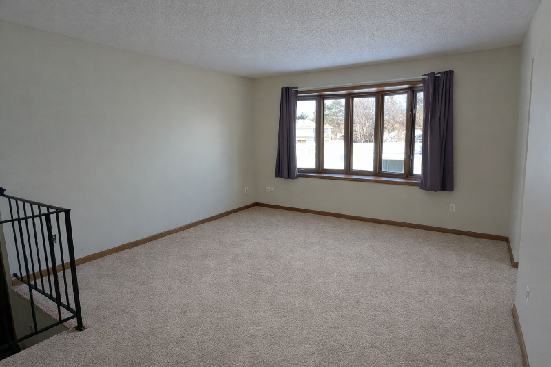 10563 Martin St Nw - Photo 3 of 14