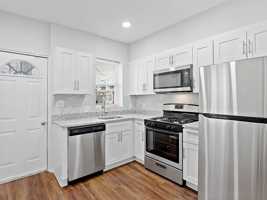 featured image of 5533 Kingsessing Ave #10