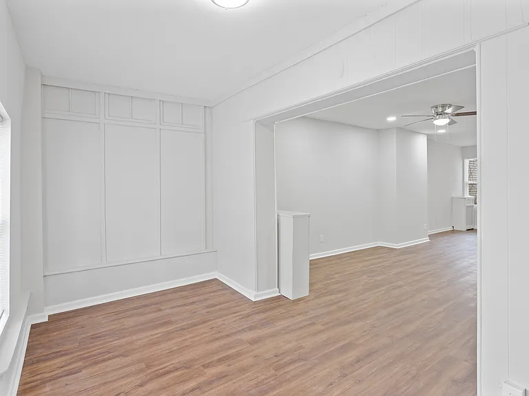 5533 Kingsessing Ave #10 - Photo 3 of 11