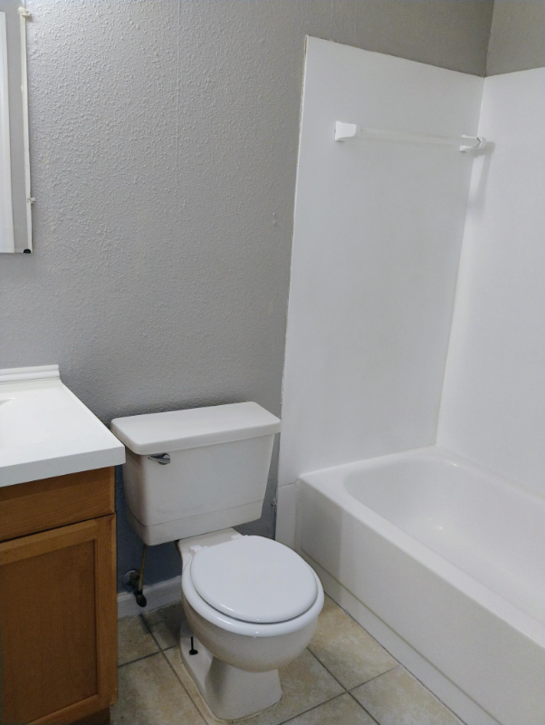 5245 Kimberlin Ave #C - Photo 6 of 8