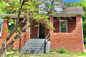 featured image of 2441 Hord Ave