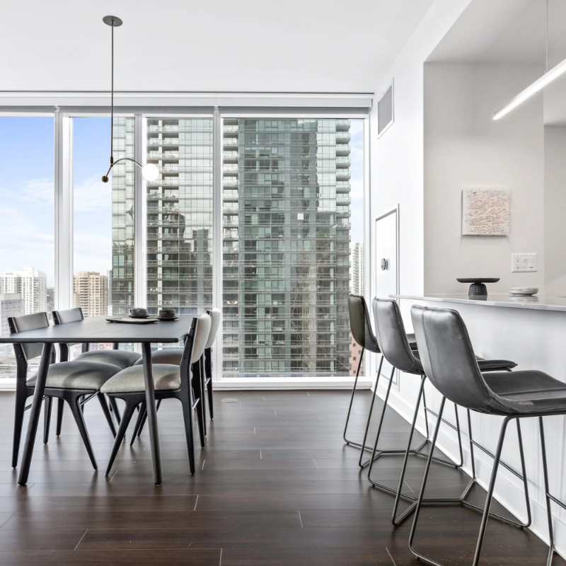 281 W Wolf Point Plz - Photo 4 of 20