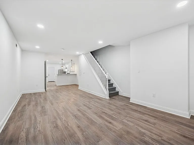 5314 Upland St #A41 - Photo 3 of 14