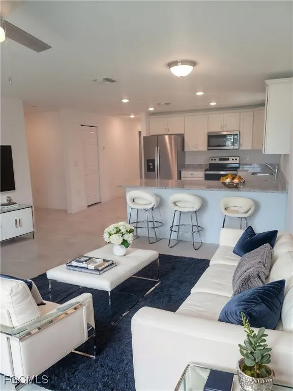 2613 Lafayette St - Photo 2 of 2