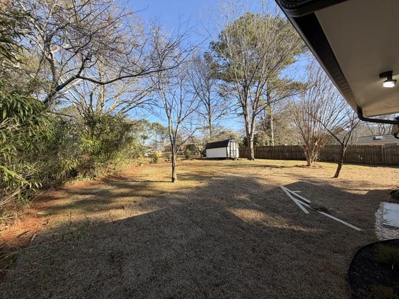 3022 Wilson Rd - Photo 3 of 15