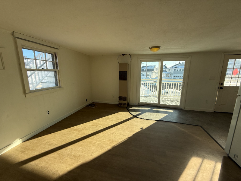 190 Ashworth Ave #2A - Photo 2 of 7