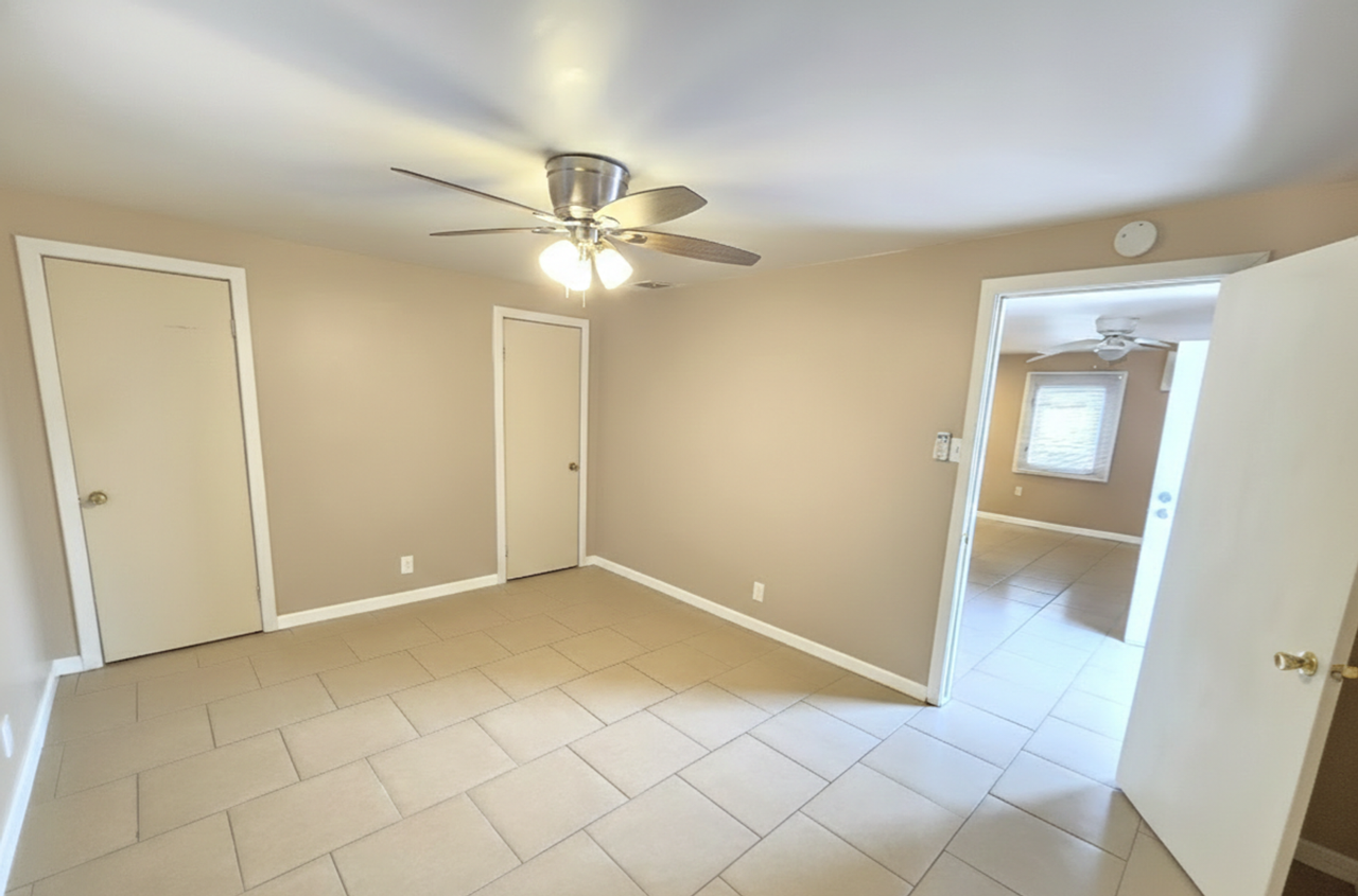 1007 N Scovel St - Photo 6 of 15