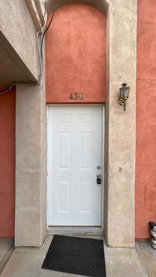 430 N Christine Ave - Photo 6 of 16