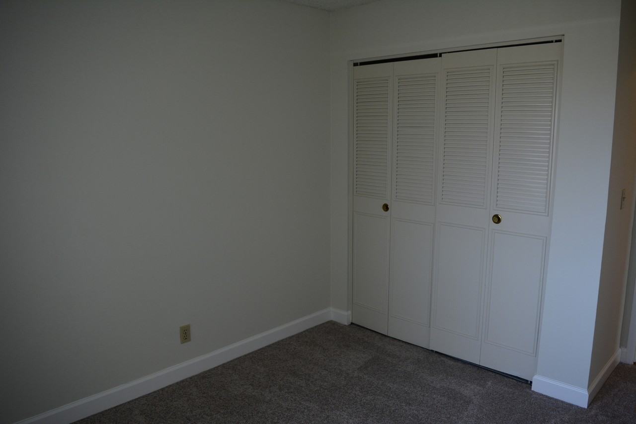 219 Watson Dr #4 - Photo 7 of 12