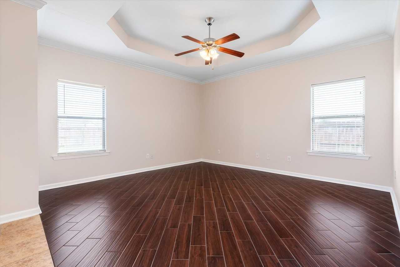 9335 Pembrook Loop - Photo 6 of 26