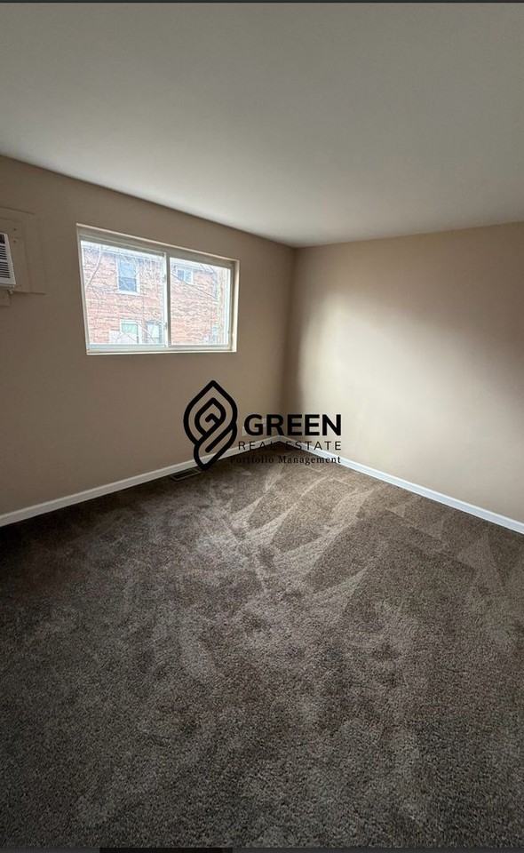 2755 Cooper Dr. - Photo 4 of 10