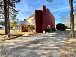 featured image of 701 Tracewood Dr