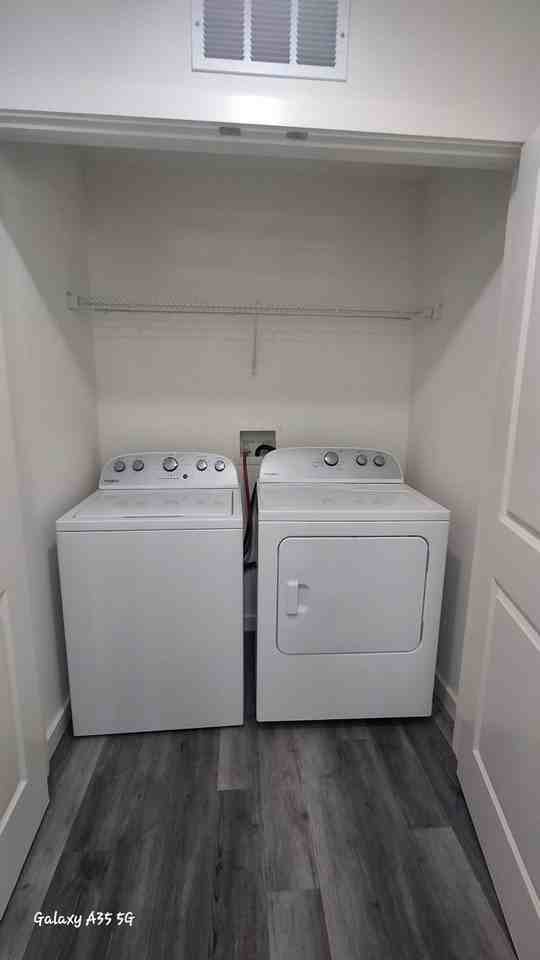 3168 Oleander Ave - Photo 6 of 10