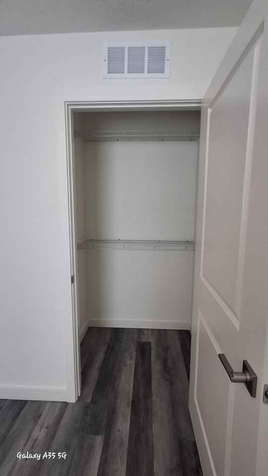 3182 Oleander Ave - Photo 6 of 10