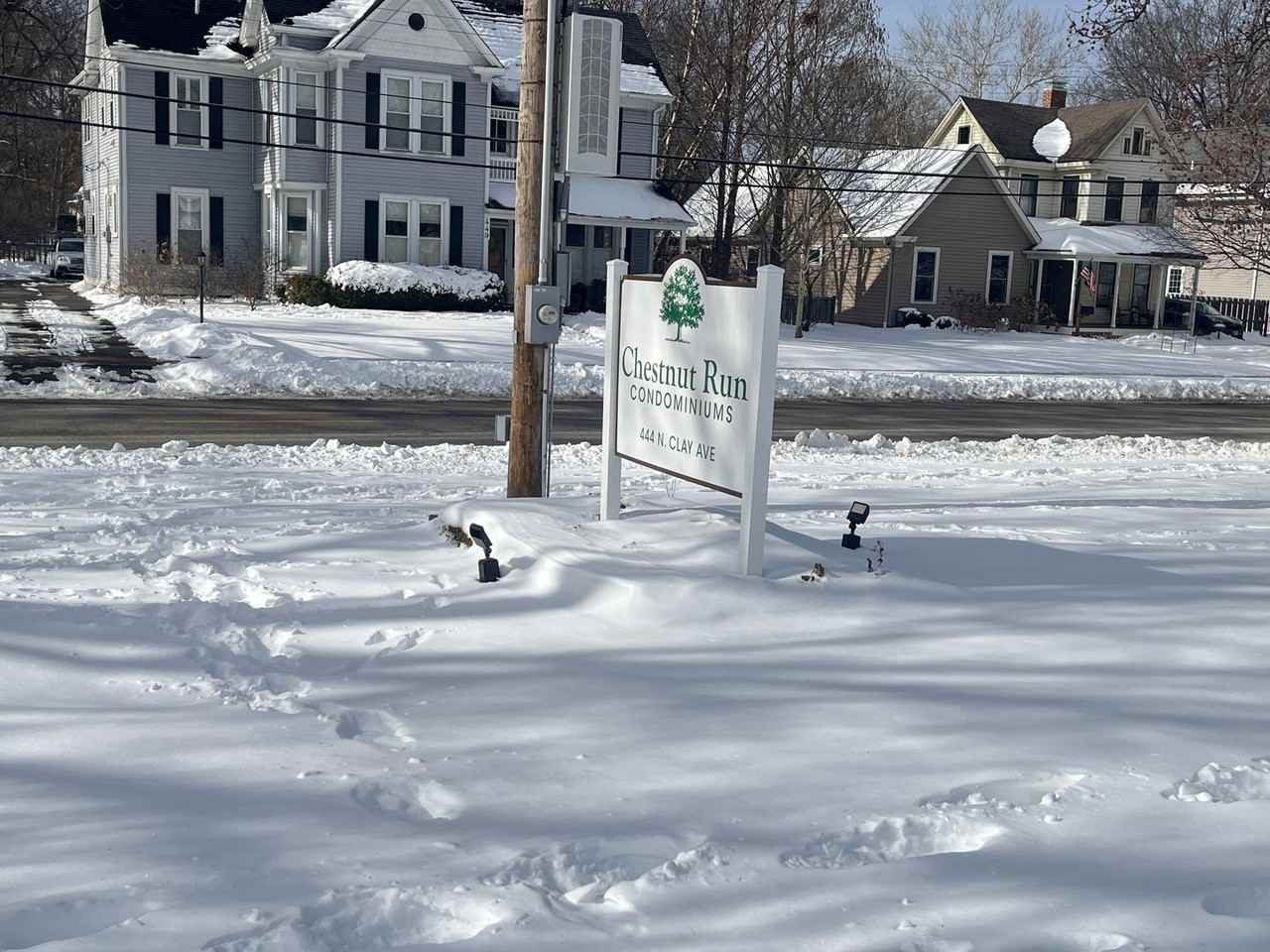 444 N Clay Ave - Photo 2 of 15