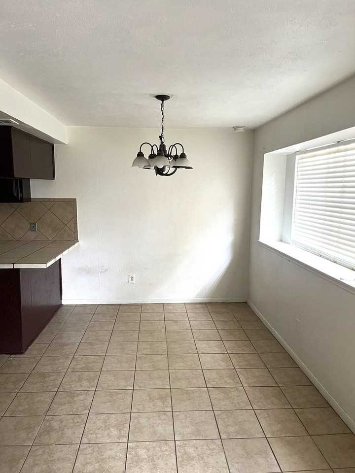 11510 Early Mist Ct - Photo 4 of 13