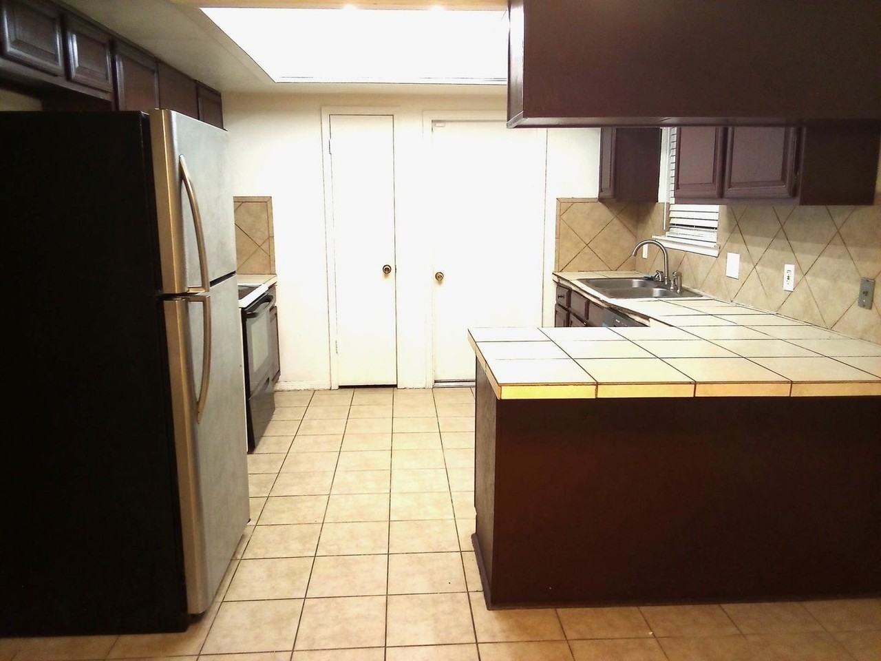 11510 Early Mist Ct - Photo 2 of 13