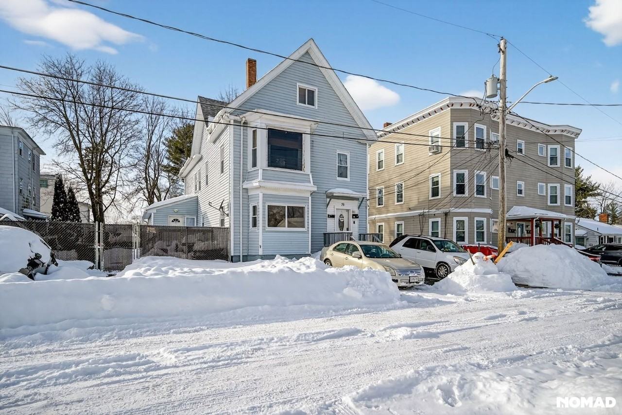 36 Beach St - Photo 3 of 25